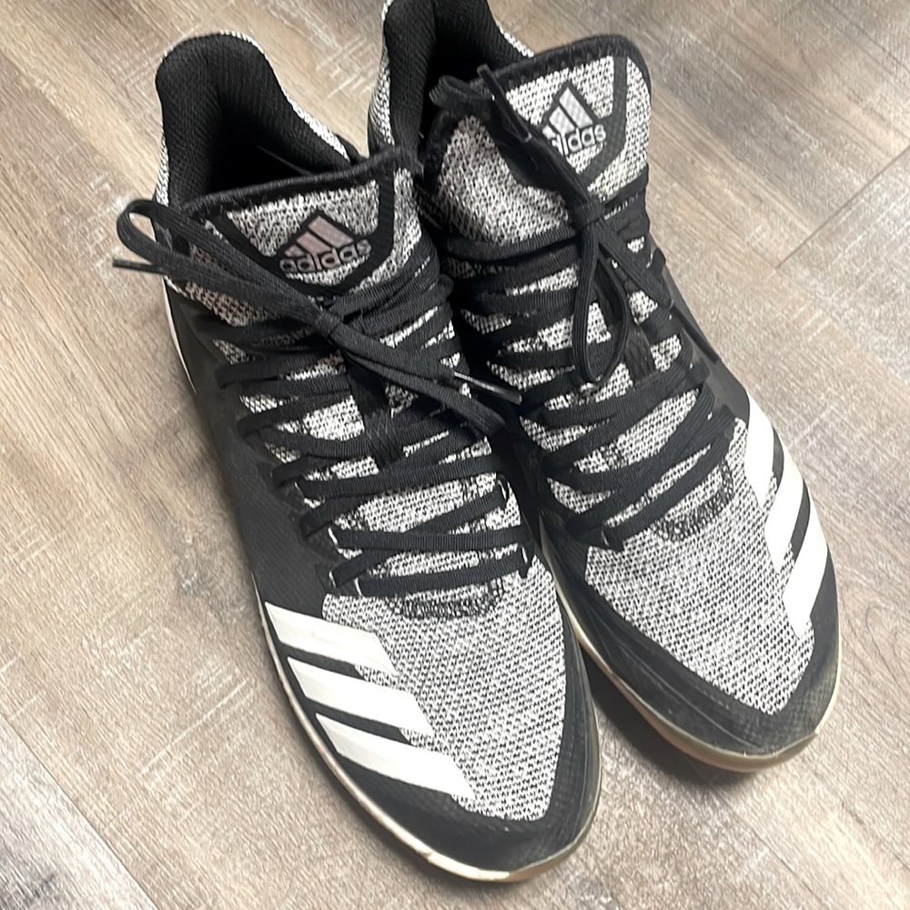 Adidas metal spiked baseball cleats